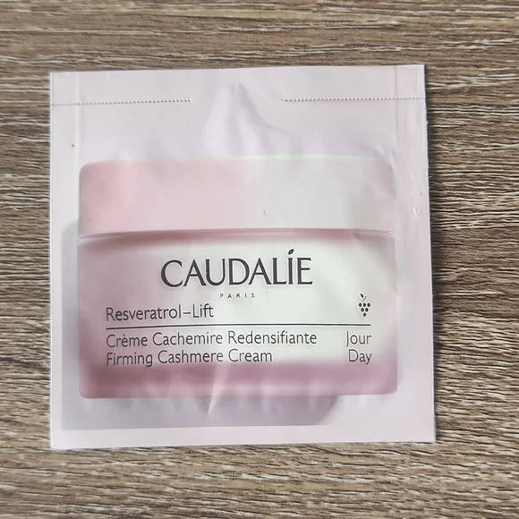 Sample Set for face - Picture 3 of 14